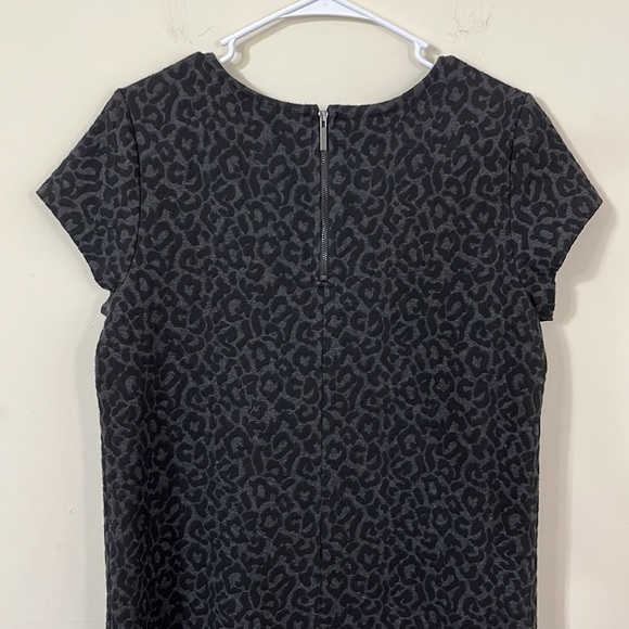 Ann Taylor LOFT Black Animal Print Tee Shirt Dress M - Picture 7 of 7